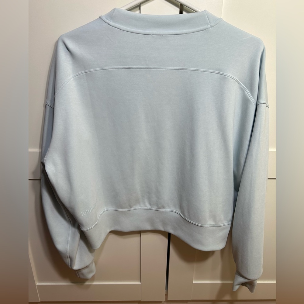 Lululemon Softstreme Perfectly Oversized Cropped Crew size 6 - Picture 6 of 6